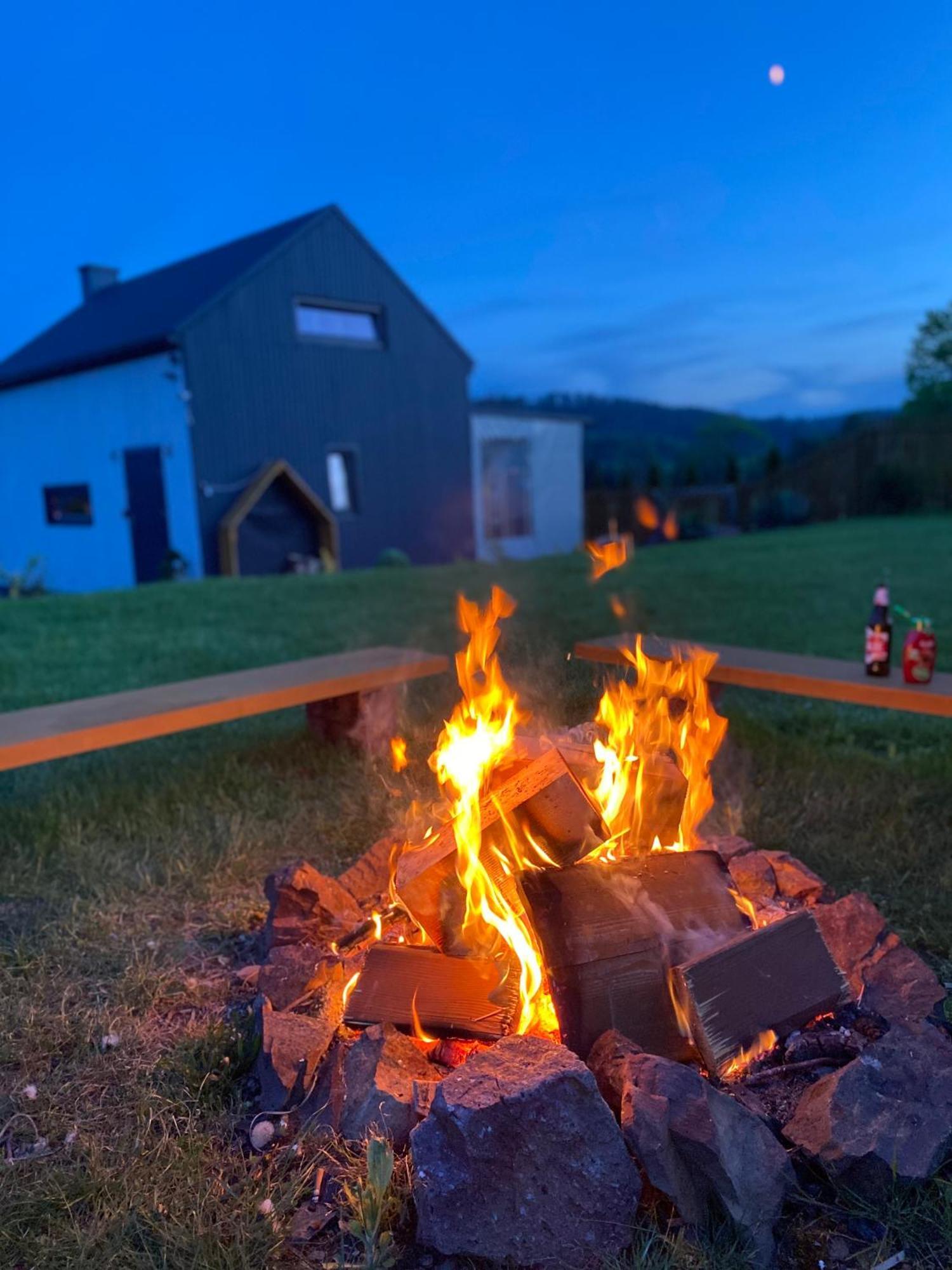 Ferienwohnung Bieszczadzkie Boho Stodoly Myczkowce Exterior foto